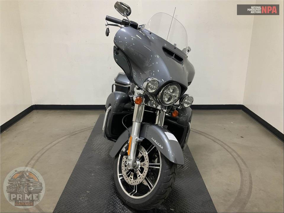 2022 Harley-Davidson FLHTK ULTRA LIMITED — фото 2