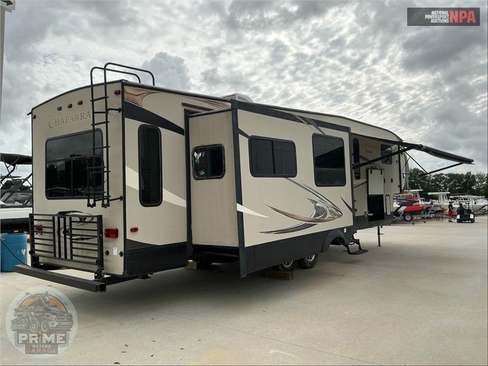 2015 Coachmen By Forest River M-360 IBL - CHAPARRAL FIFTH WHEEL SERIES — фото 4