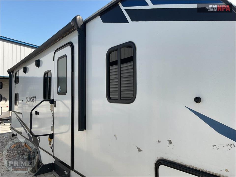 2022 Crossroads Rv M-242 BH SUNSET TRAIL SUPER LITE SERIES — фото 36