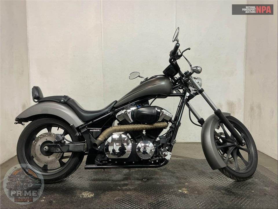 2016 Honda VT13CXG FURY — фото 1