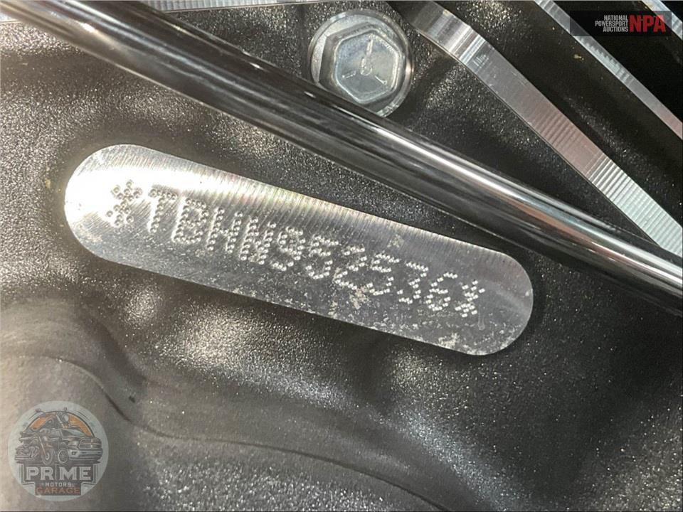 2022 Harley-Davidson FLHTCUTGSE CVO TRI GLIDE — фото 26