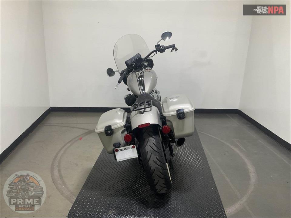 2023 Indian Motorcycle SUPER CHIEF LIMITED (ABS, COLOR) — фото 4