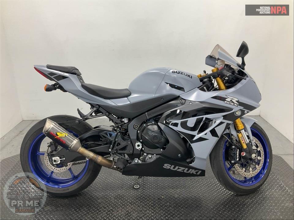 2022 Suzuki GSX-R1000R — фото 1