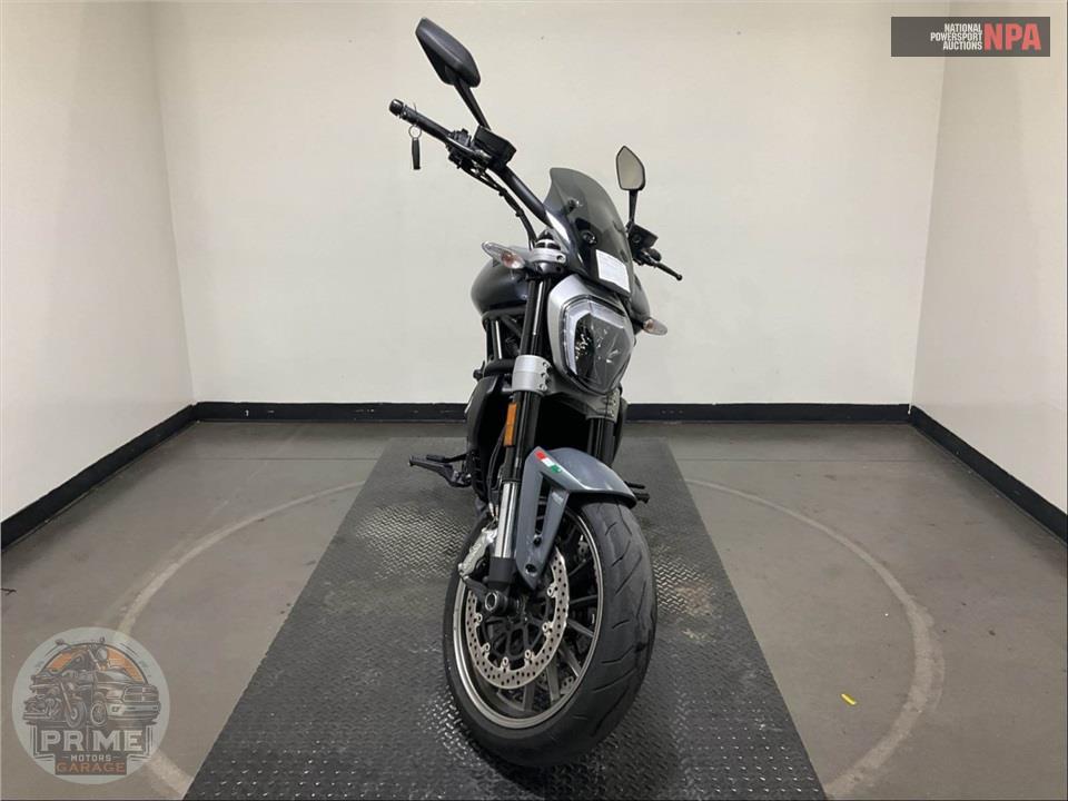 2019 Ducati XDIAVEL (MATT LIQUID CONCRETE GREY) — фото 2