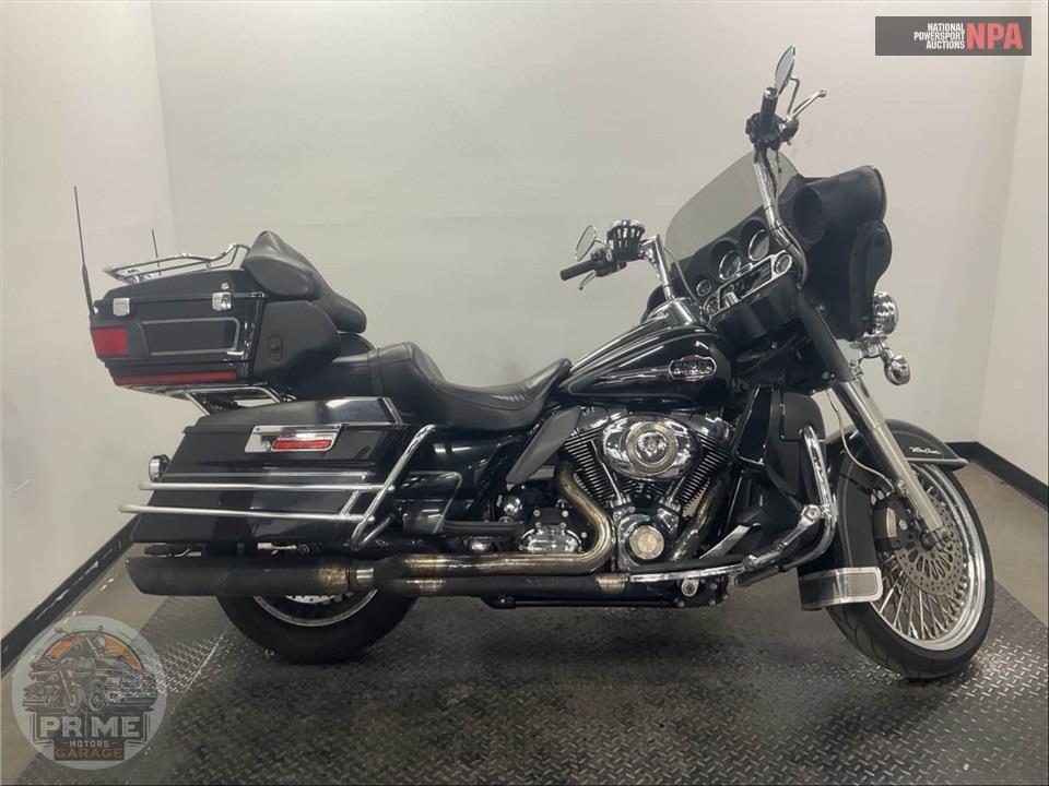 2009 Harley-Davidson FLHTCU ULTRA CLASSIC ELECTRA GLIDE — фото 1
