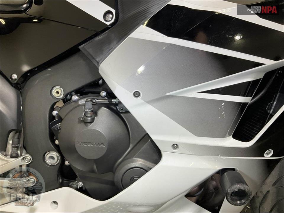 2016 Honda CBR600RRG — фото 6