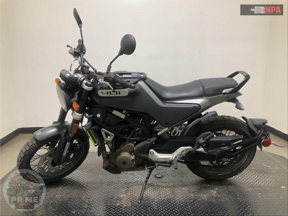 2021 Husqvarna SVARTPILEN 401 — фото 3