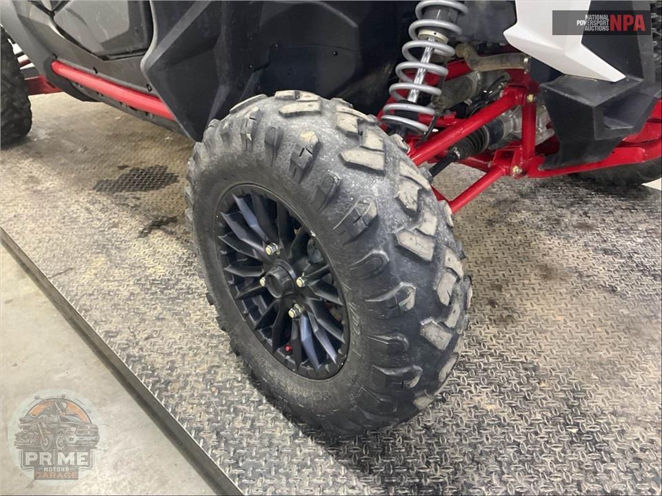 2023 Honda SXS1000S2R TALON 1000R FOX LIVE VALVE — фото 22