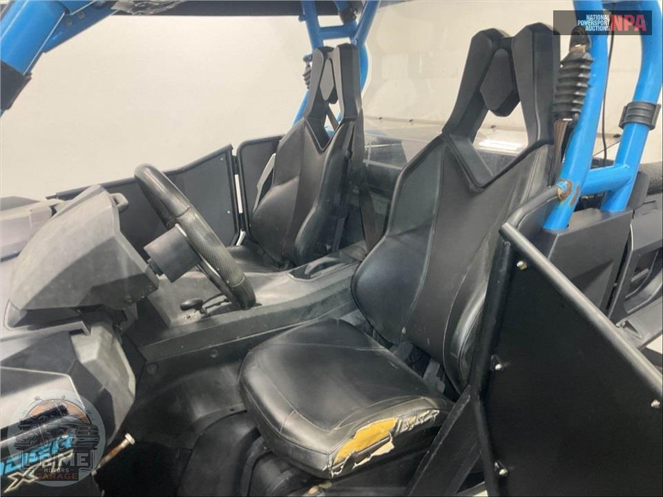 2016 Can-Am COMMANDER 1000 XT — фото 37