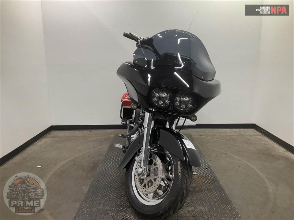 2001 Harley-Davidson FLTRSEI2 SCREAMIN EAGLE — фото 2
