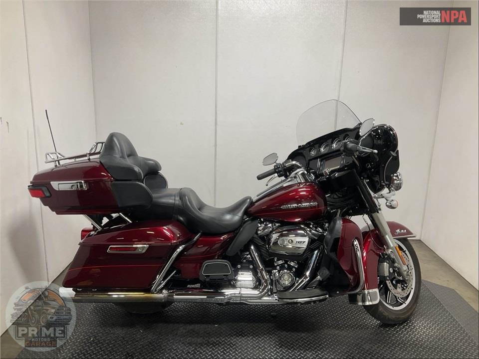 2017 Harley-Davidson FLHTK ULTRA LIMITED — фото 1