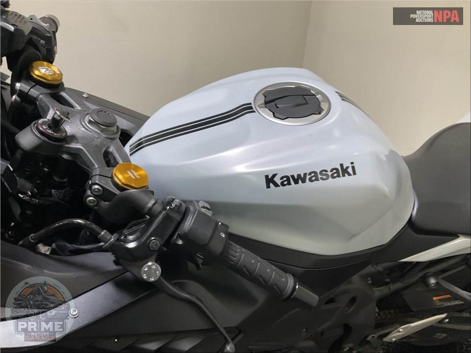 2025 Kawasaki ZX400SSFAL NINJA ZX-4RR (ABS) — фото 45