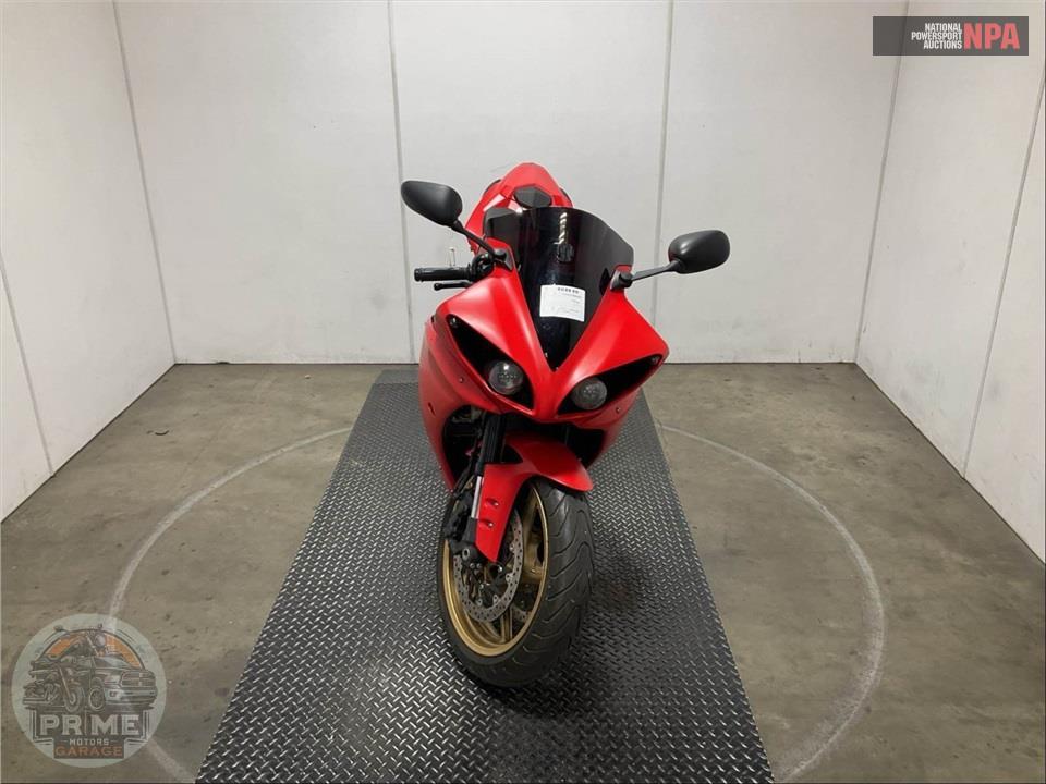 2011 Yamaha YZF-R1 RED — фото 2