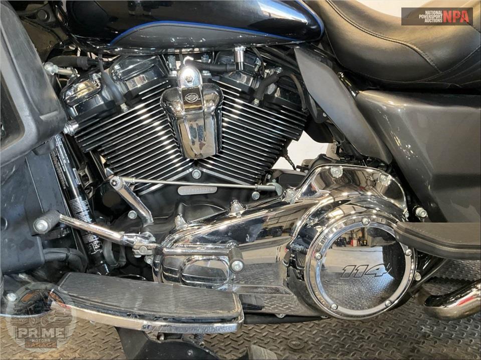 2021 Harley-Davidson FLHTCUTG TRI GLIDE ULTRA CLASSIC — фото 7