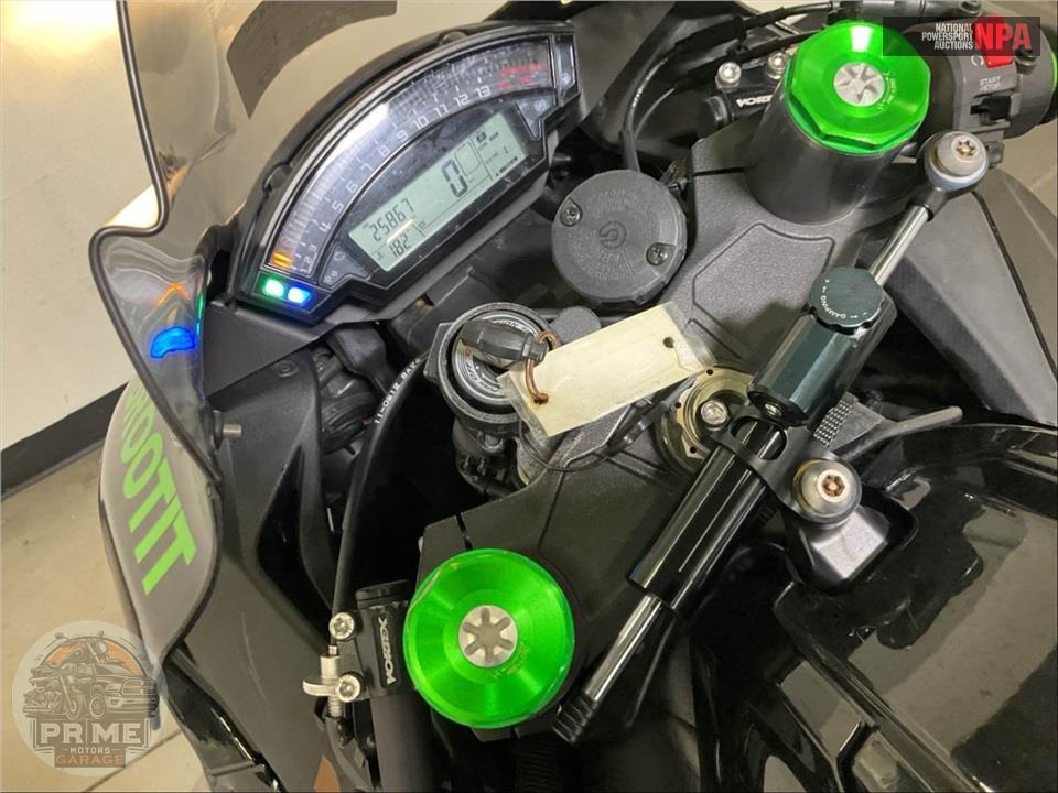 2018 Kawasaki ZX1000SJFA NINJA ZX-10R ABS KRT EDITION — фото 13