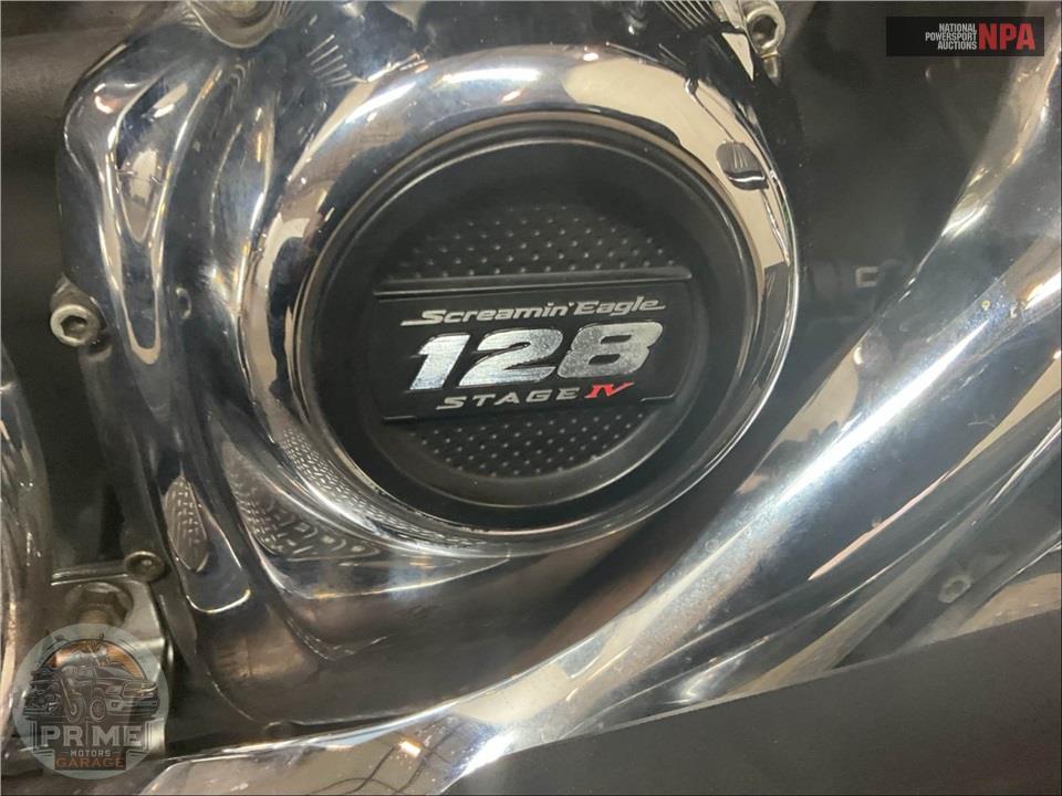 2020 Harley-Davidson FLHX STREET GLIDE — фото 10