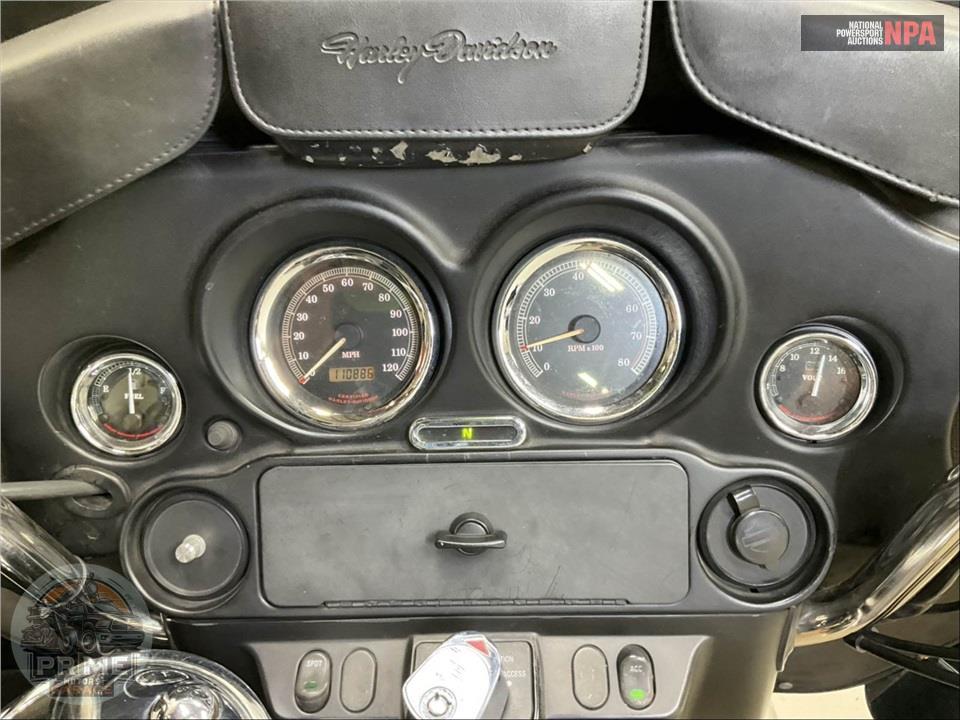 2001 Harley-Davidson FLHT ELECTRA GLIDE — фото 5
