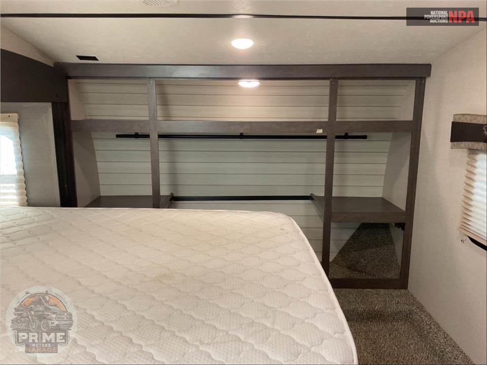 2018 Crossroads Rv M-25 RL - CRUISER AIRE FIFTH WHEEL SERIES — фото 26