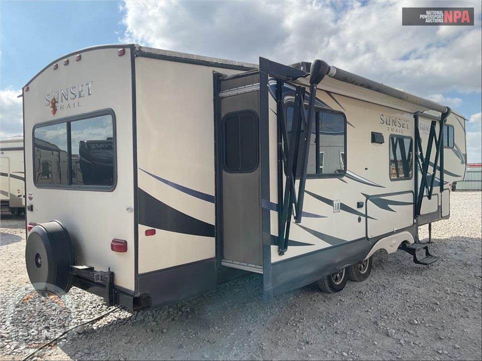 2014 Crossroads Rv M-34 RE - SUNSET TRAIL RESERVE FIFTH WHEEL SERIES — фото 4