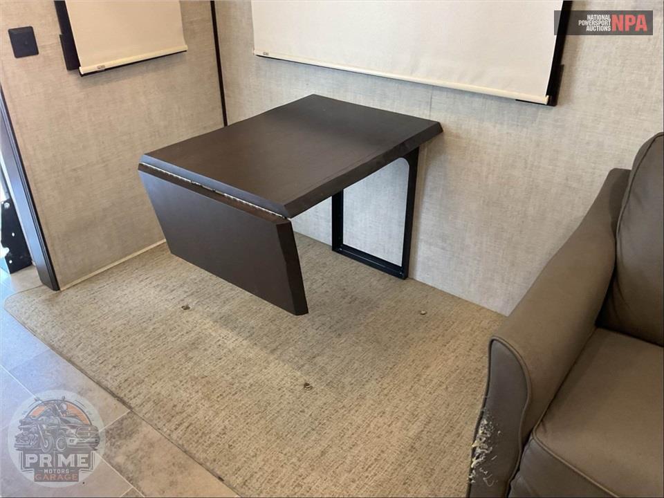 2021 Palomino By Forest River M-328RLCW - COLUMBUS C FIFTH WHEEL SERIES — фото 11