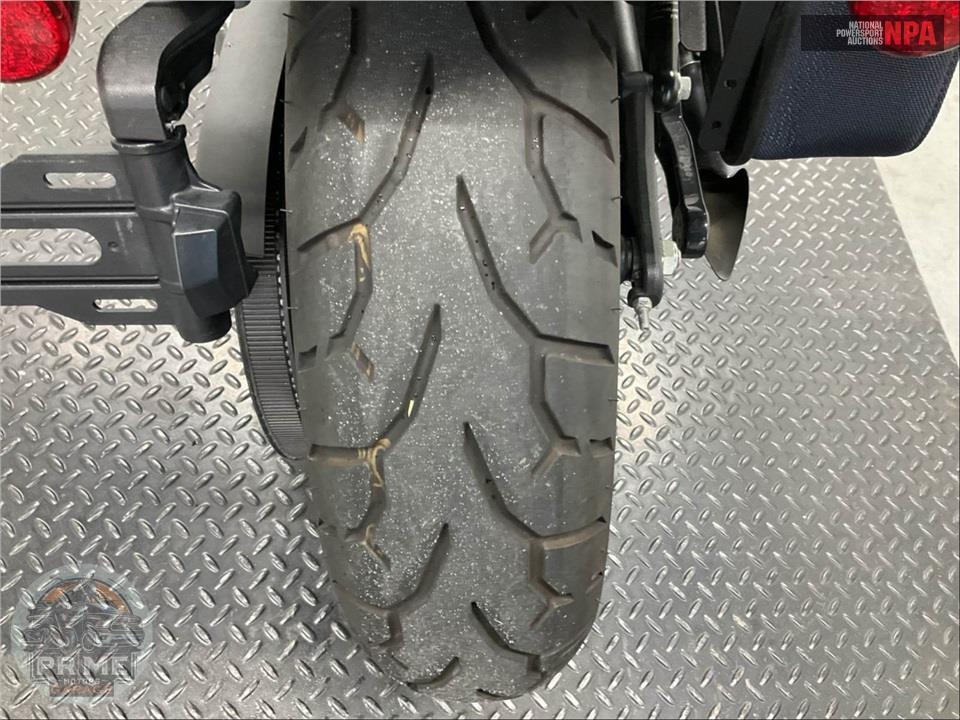 2023 Indian Motorcycle SCOUT BOBBER SIXTY — фото 19