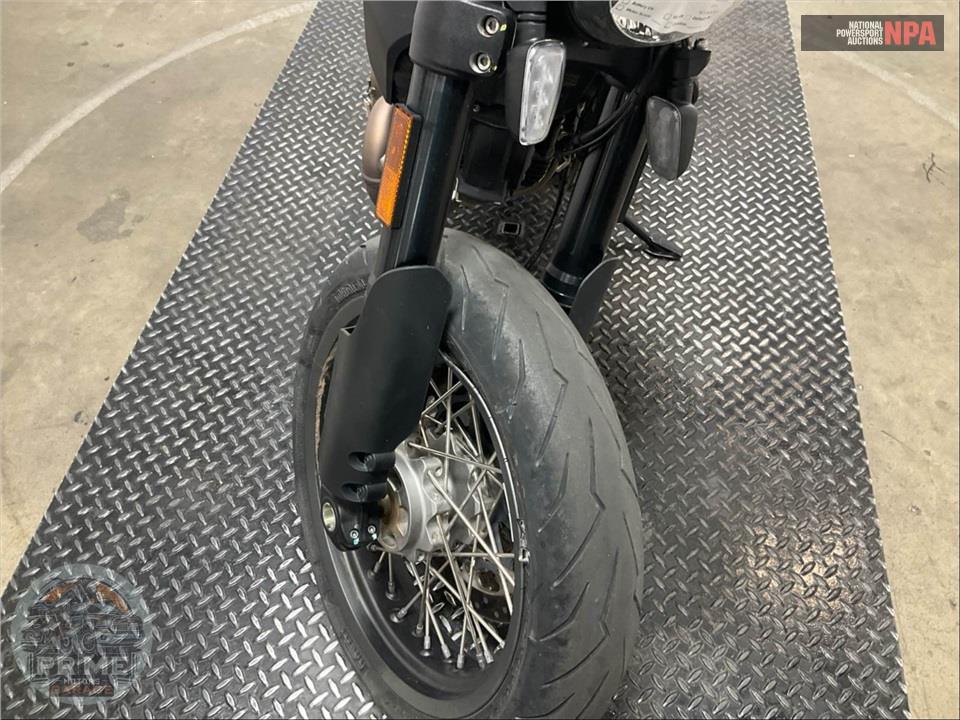 2023 Ducati SCRAMBLER 800 URBAN MOTARD — фото 12