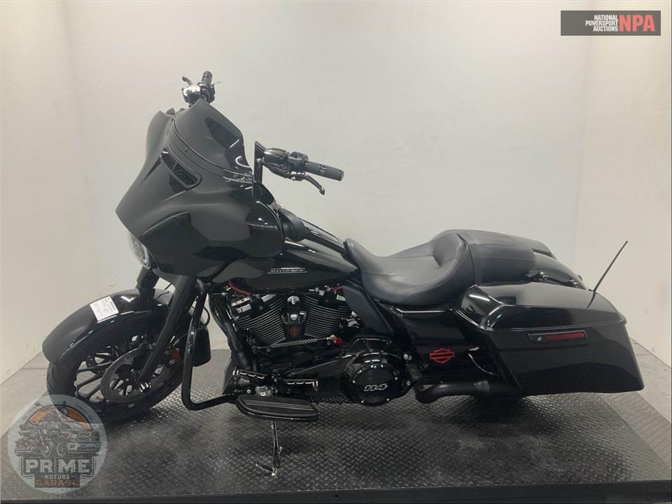 2019 Harley-Davidson FLHXS STREET GLIDE SPECIAL — фото 3
