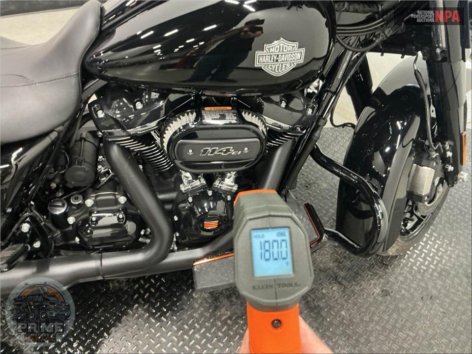 2022 Harley-Davidson FLHXS STREET GLIDE SPECIAL — фото 8