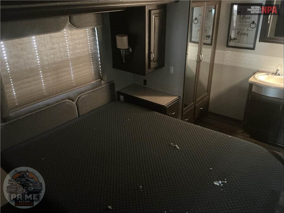2004 Fleetwood Rv M-36E - SOUTHWIND — фото 19