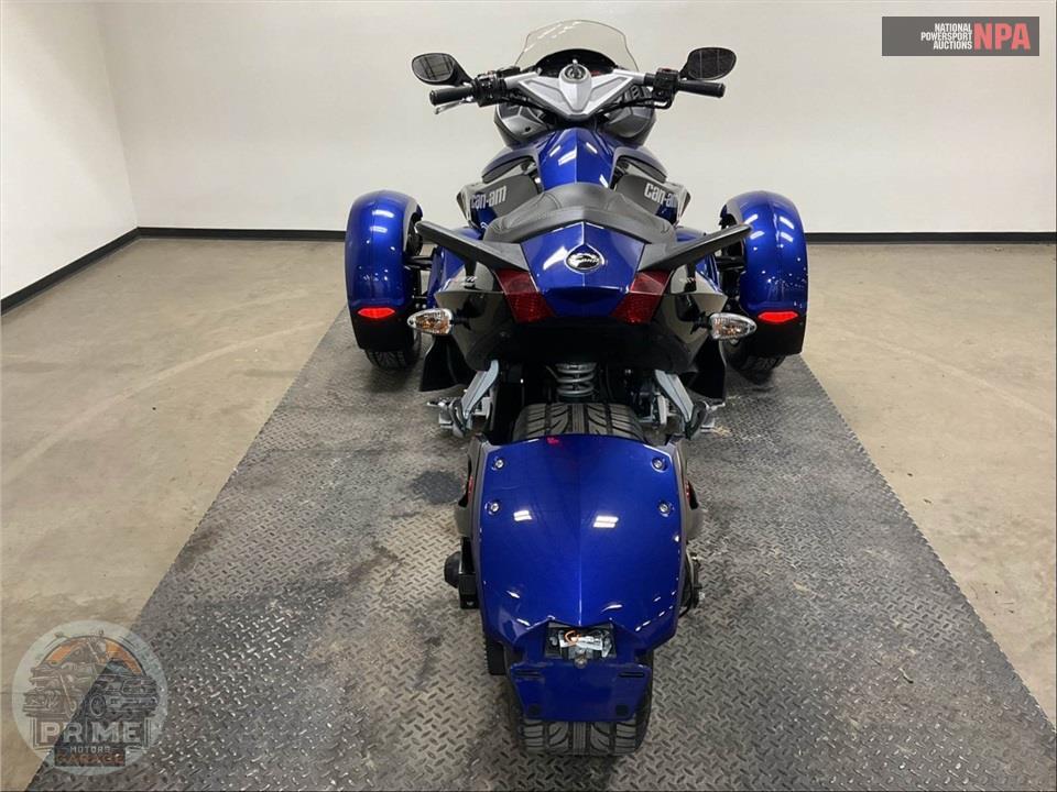 2010 Can-Am SPYDER RS SM5 — фото 4