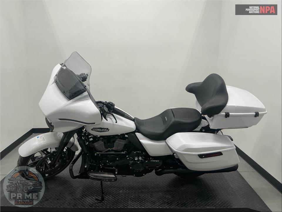2024 Harley-Davidson FLHX STREET GLIDE — фото 3