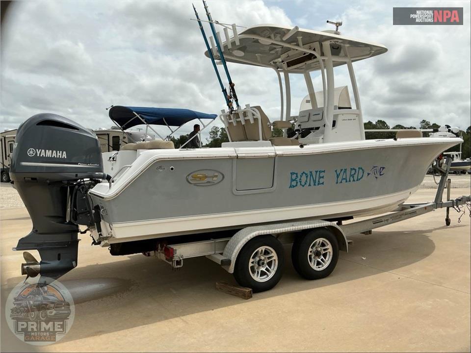 2015 Sea Hunt Boat ULTRA 235 SE/CC(*) L=23-E=1-250HP YAMAHA OB — фото 4