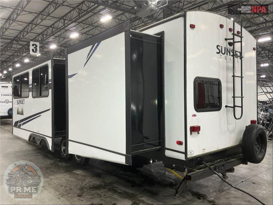 2021 Crossroads Rv M-331 BH SUNSET TRAIL SUPER LITE SERIES — фото 3