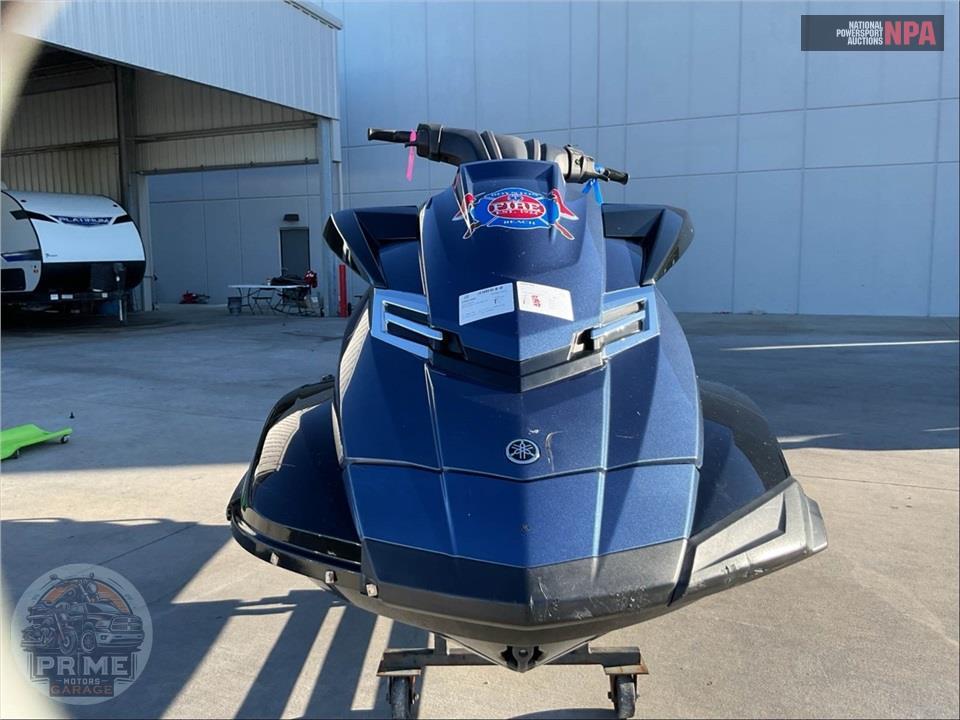 2016 Yamaha WAVE RNNR FX CRUISER HO — фото 2