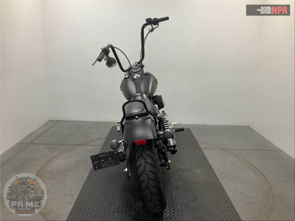 2017 Harley-Davidson FXDB STREET BOB — фото 4