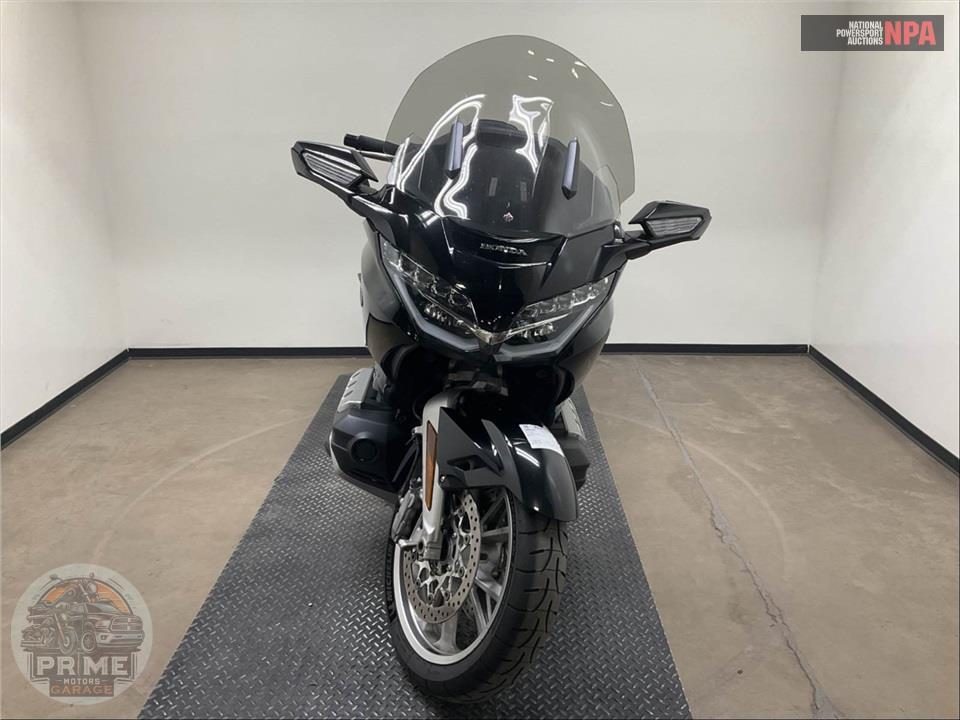 2019 Honda GL1800D GOLDWING TOUR DCT (BLACK) — фото 2