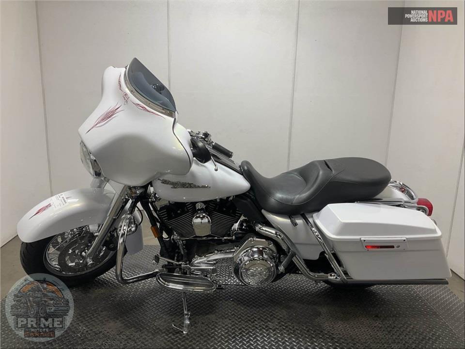 2008 Harley-Davidson FLHX STREET GLIDE — фото 3