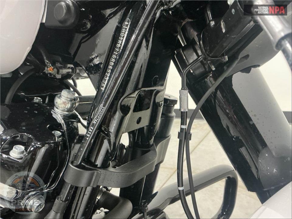 2024 Harley-Davidson FLHX STREET GLIDE — фото 11