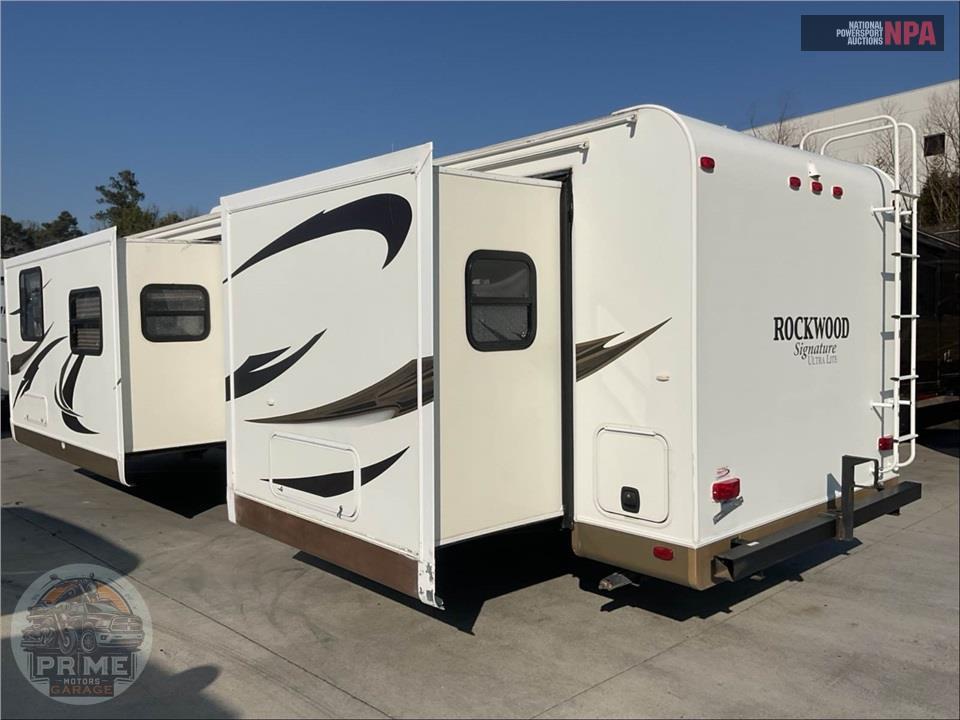2012 Rockwood By Forest River M-8315BSS - SIGNATURE ULTRA LITE SERIES — фото 3