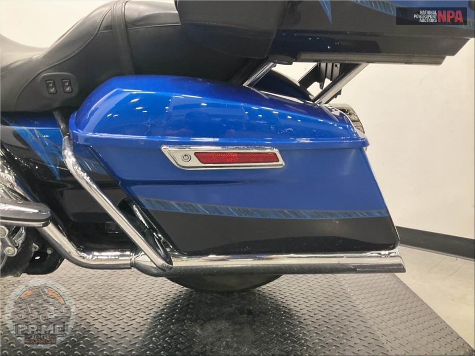 2014 Harley-Davidson FLHTKSE CVO ULTRA LIMITED — фото 29
