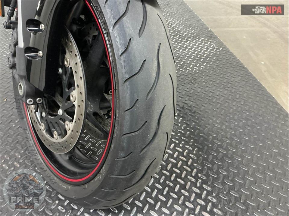 2014 Yamaha YZF-R1 (RAPID RED/MATTE GRAY) — фото 23