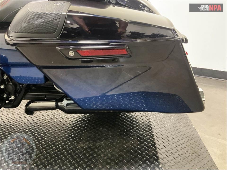 2019 Harley-Davidson FLTRXSE CVO ROAD GLIDE — фото 20
