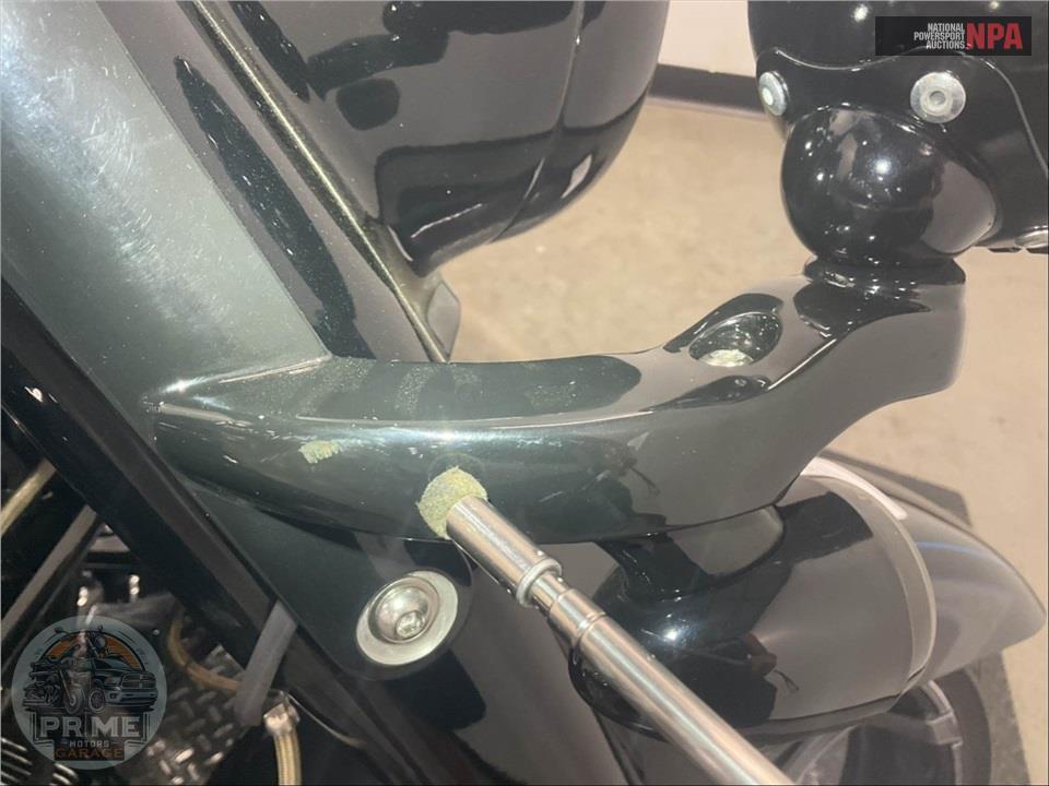 2013 Harley-Davidson FLHRSE5 SCREAMIN EG ANN — фото 27