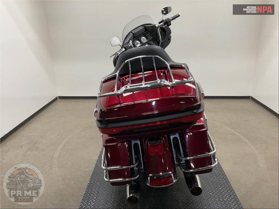2016 Harley-Davidson FLHTCU ULTRA CLASSIC ELECTRA GLIDE — фото 4