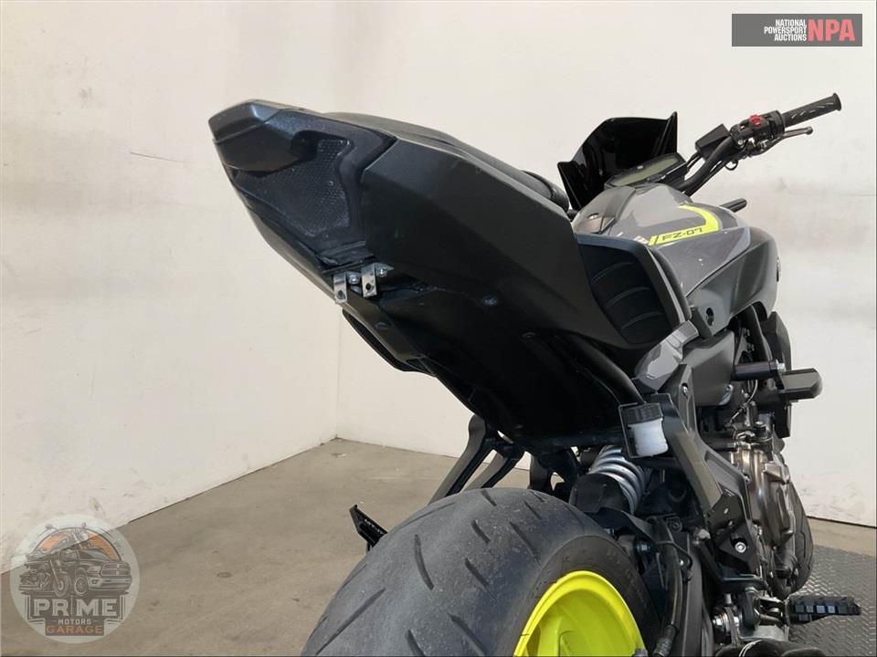 2016 Yamaha FZ-07 — фото 14