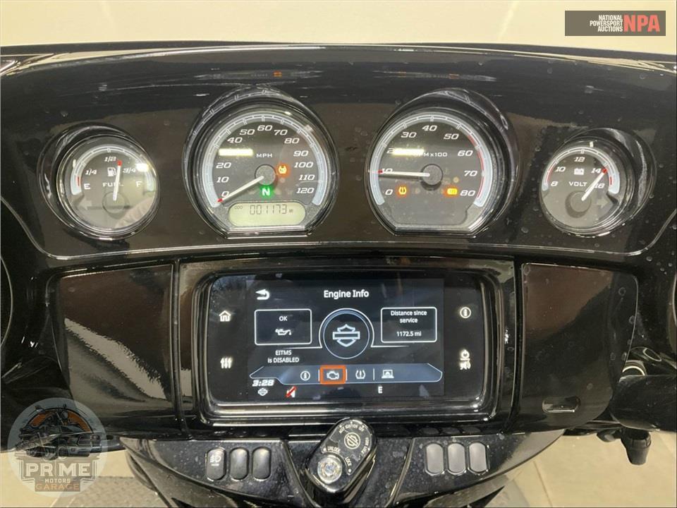 2023 Harley-Davidson FLHTK ELECTRA GLIDE ULTRA LIMITED — фото 5