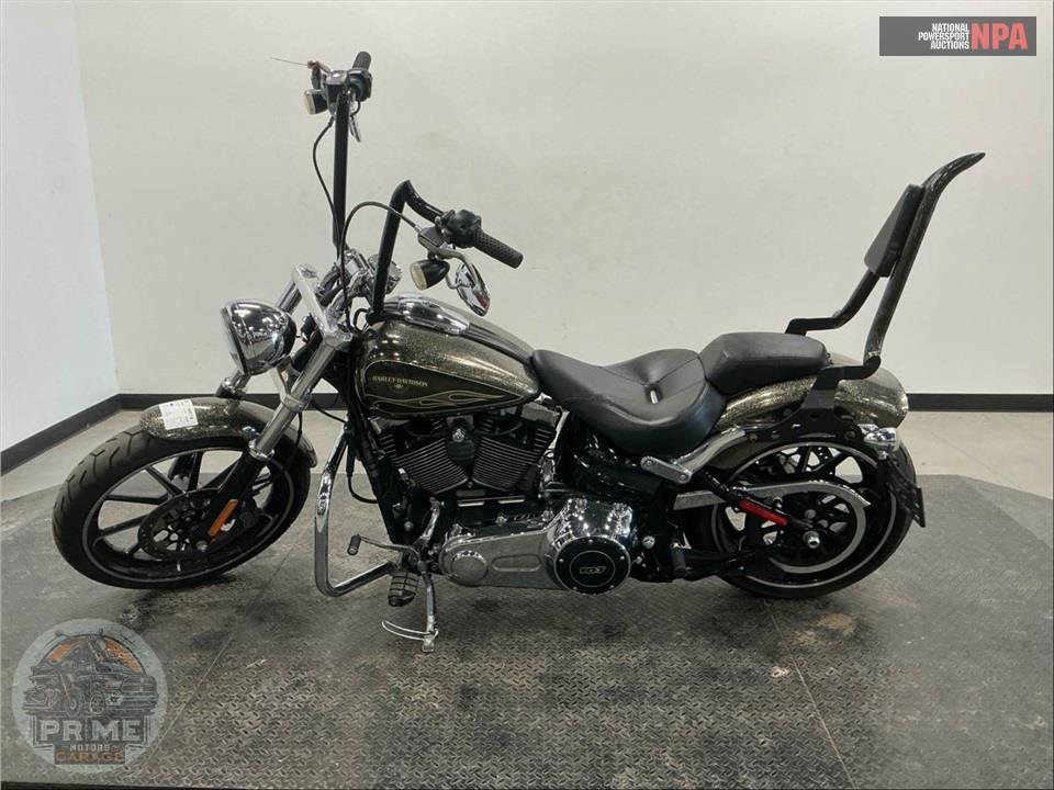 2016 Harley-Davidson FXSB BREAKOUT — фото 3