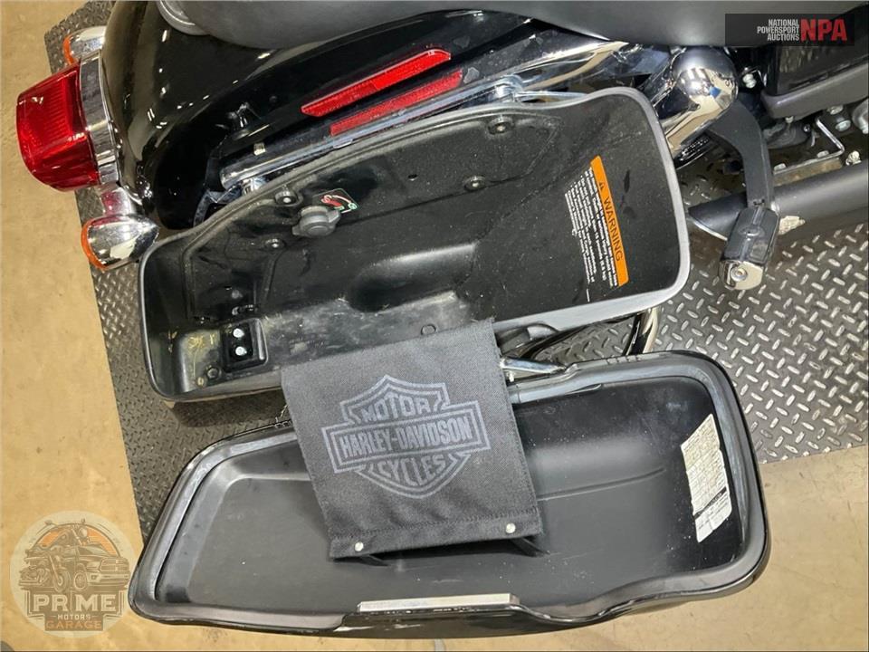 2012 Harley-Davidson FLD-103 DYNA SWITCHBACK — фото 24
