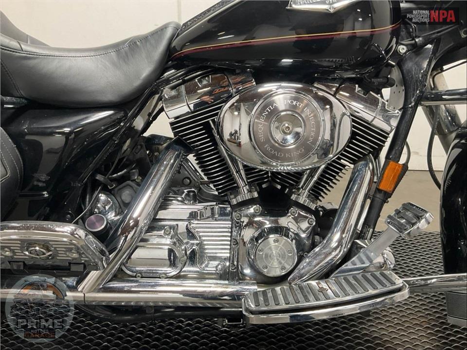 2002 Harley-Davidson FLHRCI ROAD KING CLASSIC — фото 6