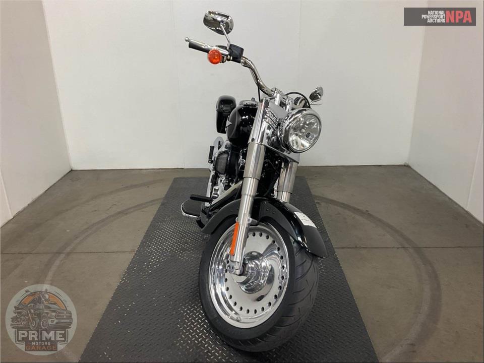 2017 Harley-Davidson FLSTF FAT BOY — фото 2